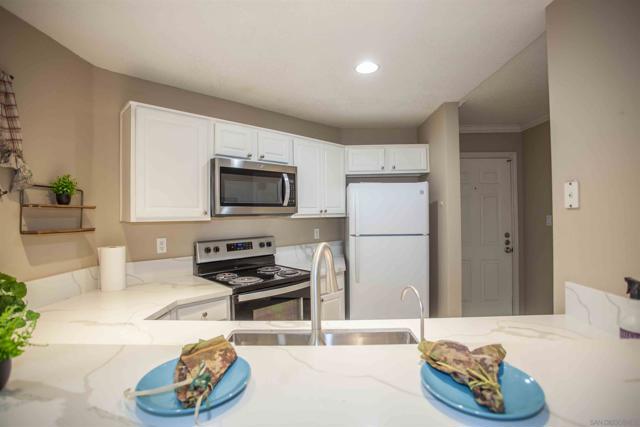 7425 Charmant Dr, San Diego CA: https://media.crmls.org/mediaz/5a80af70-48fb-4194-bb90-9e7f600999a7.jpg