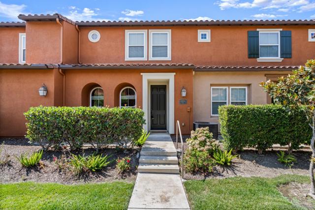 17022 Calle Trevino, San Diego CA: https://media.crmls.org/mediaz/5a816b42-6a92-43cd-afd8-5c4a2868ba21.jpg