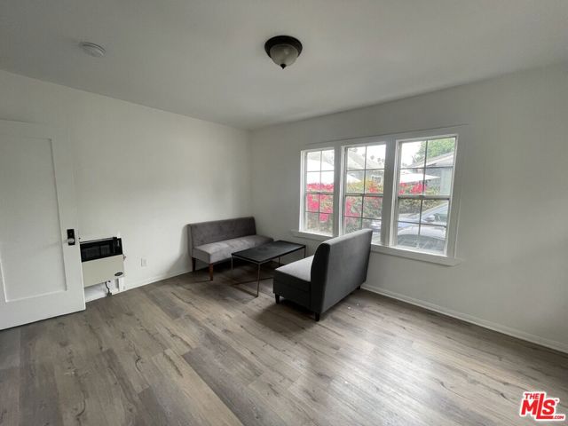 4623 Wesley Avenue, Los Angeles CA: https://media.crmls.org/mediaz/5a816c9e-e515-417e-a56b-ec3c1d728d65.jpg