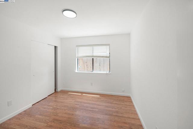 5917 Pine Vista Way, Elk Grove CA: https://media.crmls.org/mediaz/5a83b152-7132-4091-93cf-cfe31dcf37a3.jpg