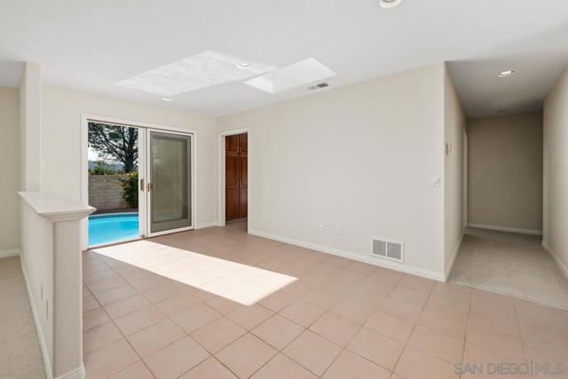 4010 Paducah Dr, San Diego CA: https://media.crmls.org/mediaz/5a83c98a-93fe-4af6-bff1-057c0c5228aa.jpg