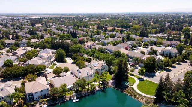 2559 Neptune Court, Tracy CA: https://media.crmls.org/mediaz/5a8400a9-5051-49e7-a9cb-384e285edce9.jpg