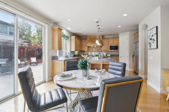 3823 Mosher Drive, San Jose CA: https://media.crmls.org/mediaz/5a849a81-780c-4d06-b0cb-1339559af1ac.jpg