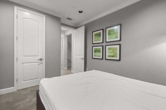 2006 Jubilee Drive, Hayward CA: https://media.crmls.org/mediaz/5a858ca8-a98a-4d87-b7e3-46c63fa0e70e.jpg