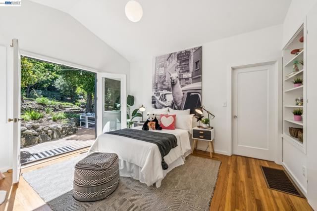 Image 38 of 60 For 491 Vincente Avenue