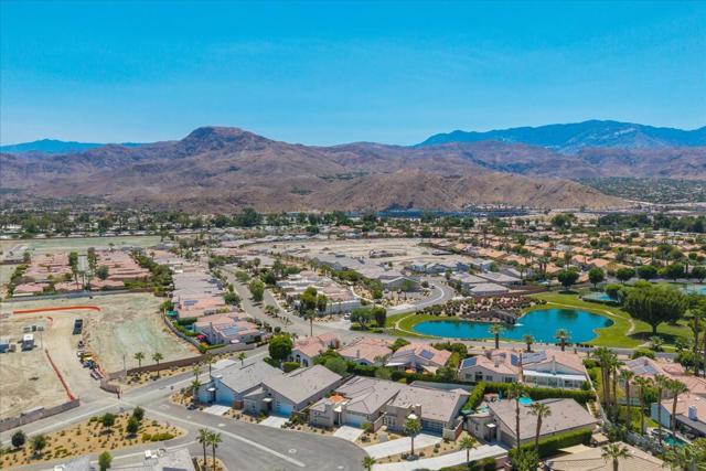 36285 Corta Aguila, Cathedral City CA: https://media.crmls.org/mediaz/5a864445-46ab-477b-8092-1c28ebcacae8.jpg