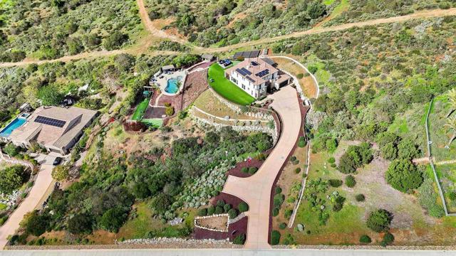 Detail Gallery Image 7 of 75 For 14546 Highcrest Ct, Poway,  CA 92064 - 5 Beds | 4/1 Baths