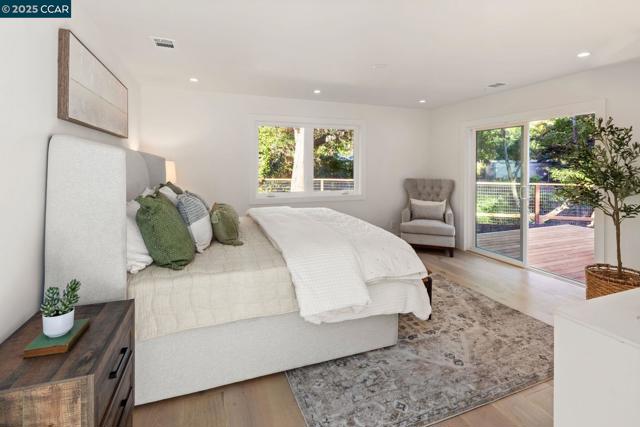 706 St Marys Road, Lafayette CA: https://media.crmls.org/mediaz/5a86badb-afbf-4396-9aee-45765b45d85b.jpg