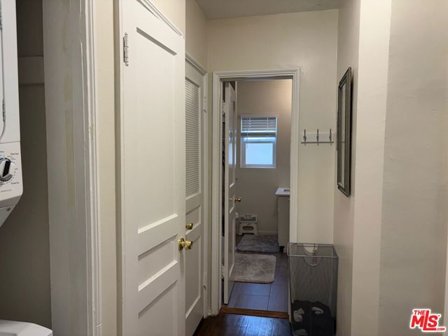 Image 12 of 23 For 140 Pass Avenue