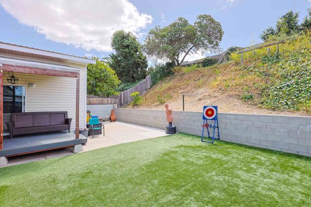 Image 21 of 27 For 7907 Longdale