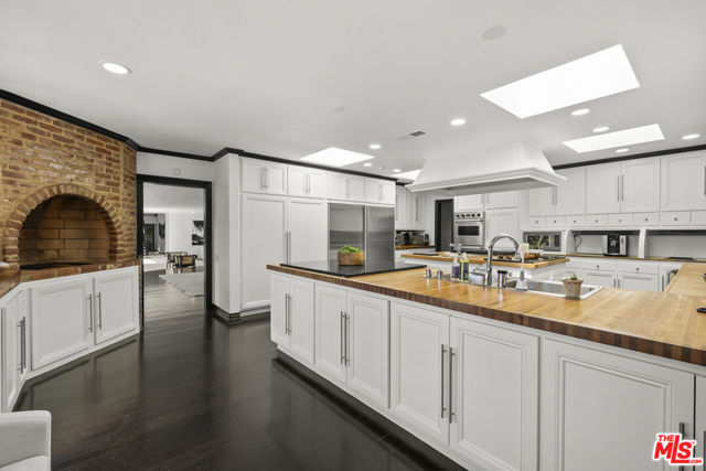 Drew Fenton | 10981 Bellagio Road Los Angeles CA | MLS: 7860268
