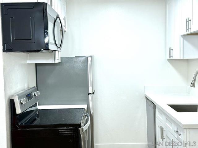 6650 AMHERST ST, San Diego CA: https://media.crmls.org/mediaz/5a88fa60-dd2e-434c-bb64-14507d5560d0.jpg