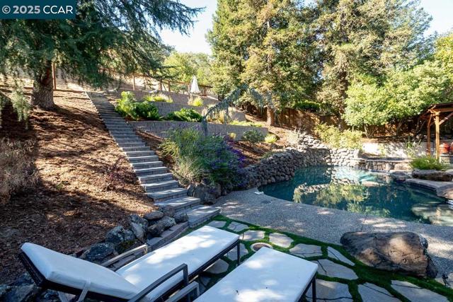 311 Valley High Dr, Pleasant Hill CA: https://media.crmls.org/mediaz/5a88fe2b-43f5-4b0a-9899-77ff1582bf8d.jpg