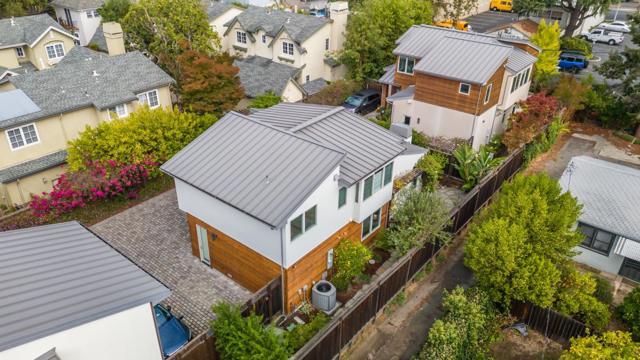 1236 Hoover Street, Menlo Park CA: https://media.crmls.org/mediaz/5a89ae0d-c8a2-46d2-aec6-c255c87c1f0b.jpg