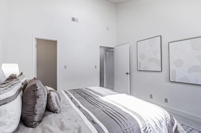 1152 Capri Drive, Campbell CA: https://media.crmls.org/mediaz/5a8b6e63-9df7-45db-8f13-befed9cdb7d3.jpg