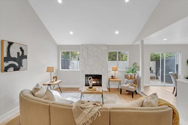 244 Rachael Place, Pleasanton CA: https://media.crmls.org/mediaz/5a8d59be-06e8-4401-a4b8-bd2984a46d92.jpg