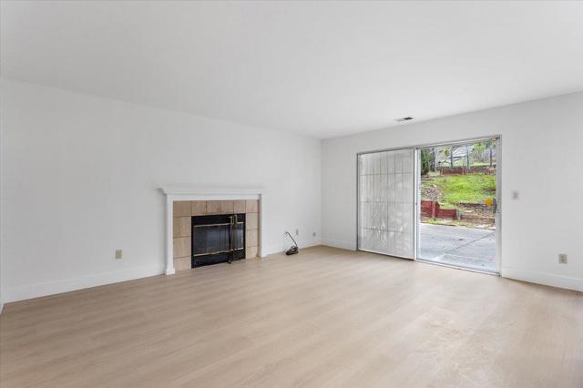 136 Olympic Drive, Vallejo CA: https://media.crmls.org/mediaz/5a8d6983-bf1a-4f48-8c50-5fdbf814674f.jpg