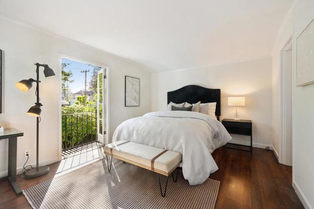618 Occidental Avenue, San Mateo CA: https://media.crmls.org/mediaz/5a90236f-bb7b-46b4-9634-60142a397a20.jpg