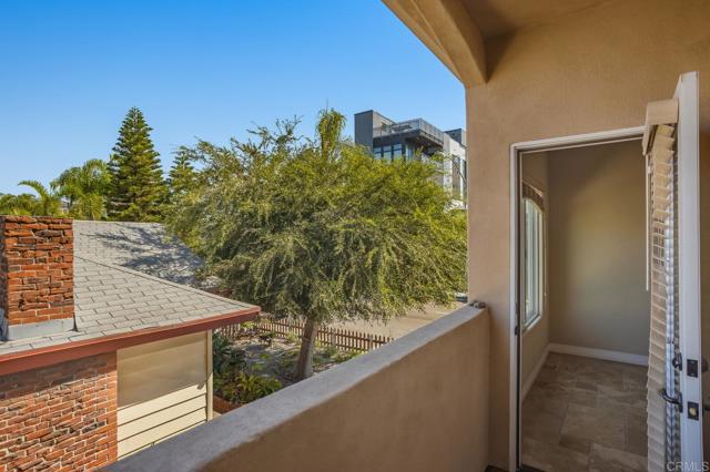 Detail Gallery Image 27 of 29 For 4064 1st Ave, San Diego,  CA 92103 - 3 Beds | 3 Baths