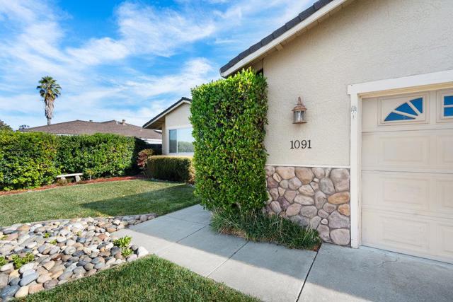 1091 Nez Perce Drive, Hollister CA: https://media.crmls.org/mediaz/5a90e1cd-9564-4078-a428-df92cfa2be65.jpg