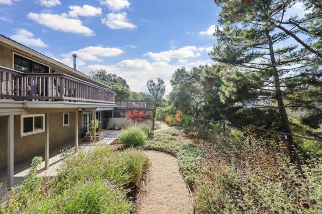 760 Country Club Drive, Carmel Valley CA: https://media.crmls.org/mediaz/5a914e23-6b62-4e18-9a65-c2c9d0e0aea7.jpg