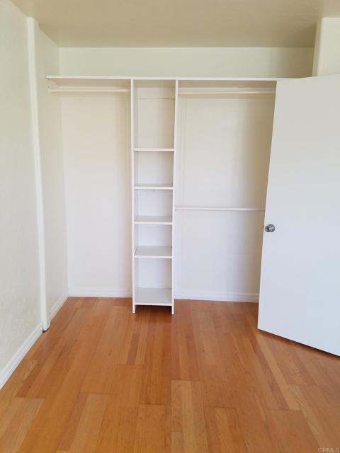 294 Chambers St, El Cajon CA: https://media.crmls.org/mediaz/5a9193a7-d694-48c9-b250-e4f9ae5fa2d9.jpg