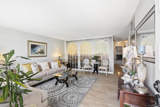 770 Kedzie Ave, San Diego CA: https://media.crmls.org/mediaz/5a9252f1-a1c5-41c0-b197-b470f7053481.jpg