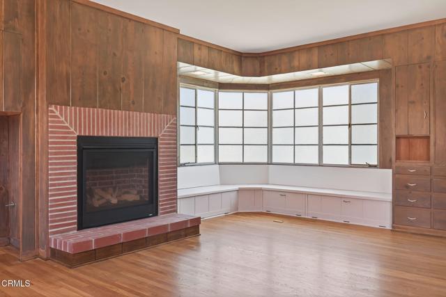 181 197 Klamath Street, Ventura CA: https://media.crmls.org/mediaz/5a933398-2339-4daa-9813-34a913bb1f19.jpg