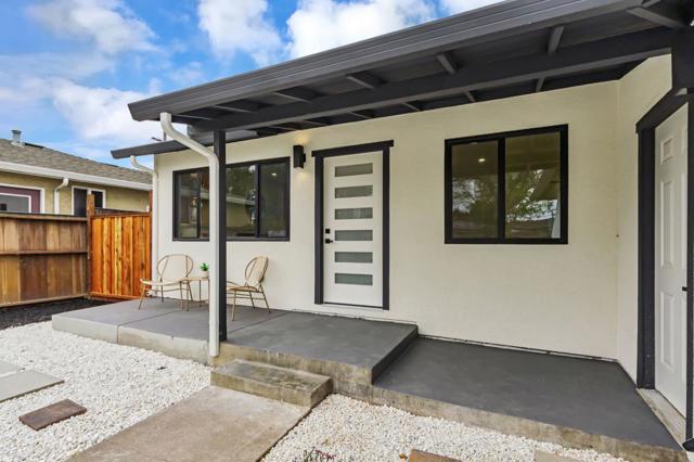 168 Corning Avenue, Milpitas CA: https://media.crmls.org/mediaz/5a941e88-2692-437b-b247-bee117f58c23.jpg