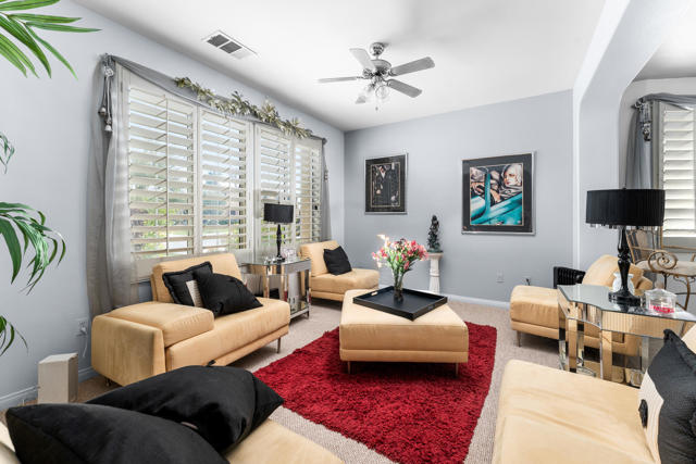80580 Apple Court, Indio CA: https://media.crmls.org/mediaz/5a948fac-1cad-49ba-aa97-d897d0f4b2a4.jpg