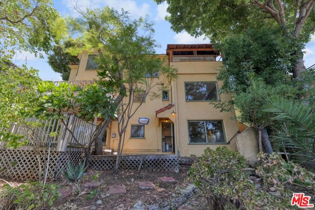 2461 McCready Avenue, Los Angeles CA: https://media.crmls.org/mediaz/5a9552a5-2e86-4ffc-88b7-b89fac372bfa.jpg