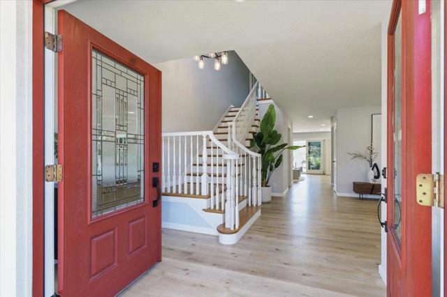 2434 Hastings Drive, Belmont CA: https://media.crmls.org/mediaz/5a96687c-a586-4e79-8788-277307d83bf4.jpg