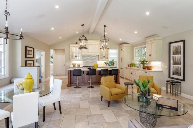 32 N El Monte Avenue, Los Altos CA: https://media.crmls.org/mediaz/5a9675c9-7d81-44ad-8722-1b042c2ea3f2.jpg