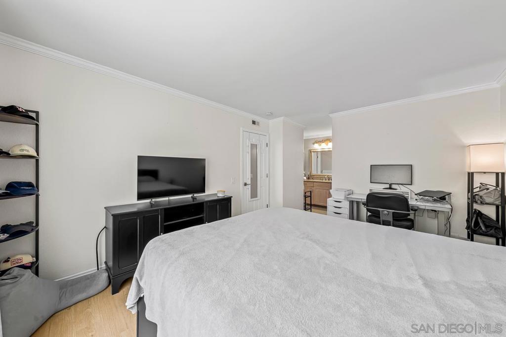 4075 Porte La Paz - photo 16