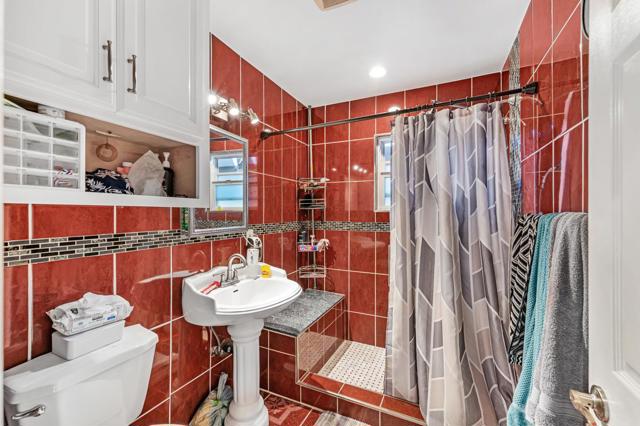 787 Macredes Avenue, San Jose CA: https://media.crmls.org/mediaz/5a973576-e67a-431a-bcfa-b3f982acdd42.jpg