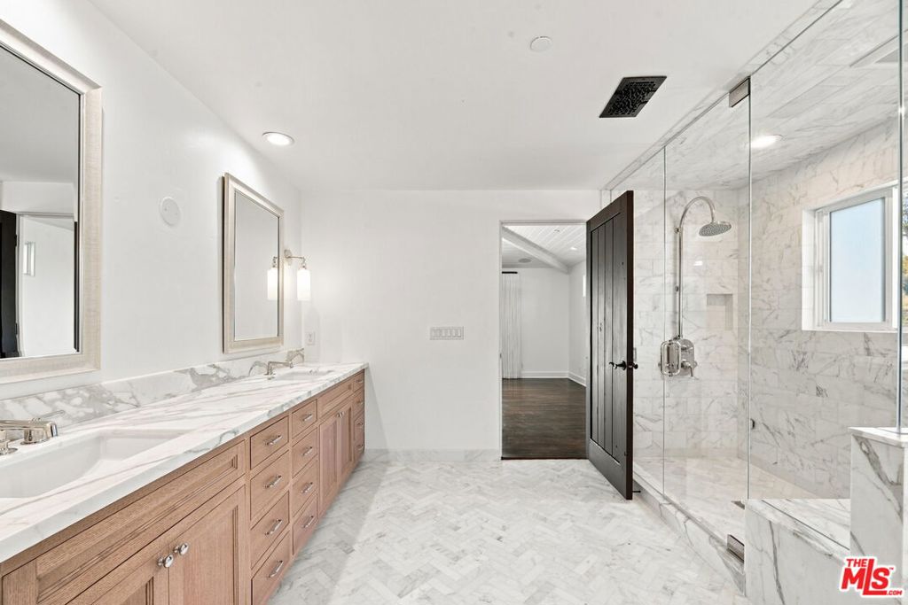 MLS #26862577 image #25