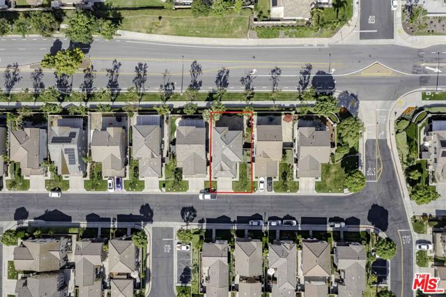 13028 Melon Avenue, Chino CA: https://media.crmls.org/mediaz/5a9833a4-7e87-40f0-afd0-c27e14ffb9af.jpg