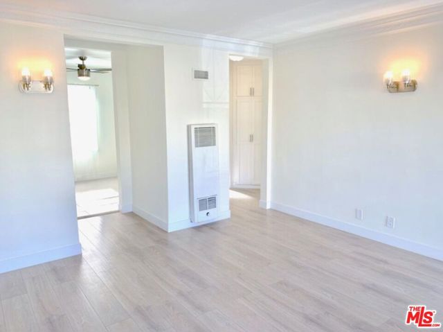 2562 West 11th Street photo 11