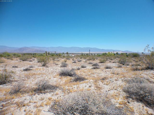 1 Indigo Lane, Borrego Springs CA: https://media.crmls.org/mediaz/5a9898a4-ca6d-4917-a3dd-e053b7648a9a.jpg