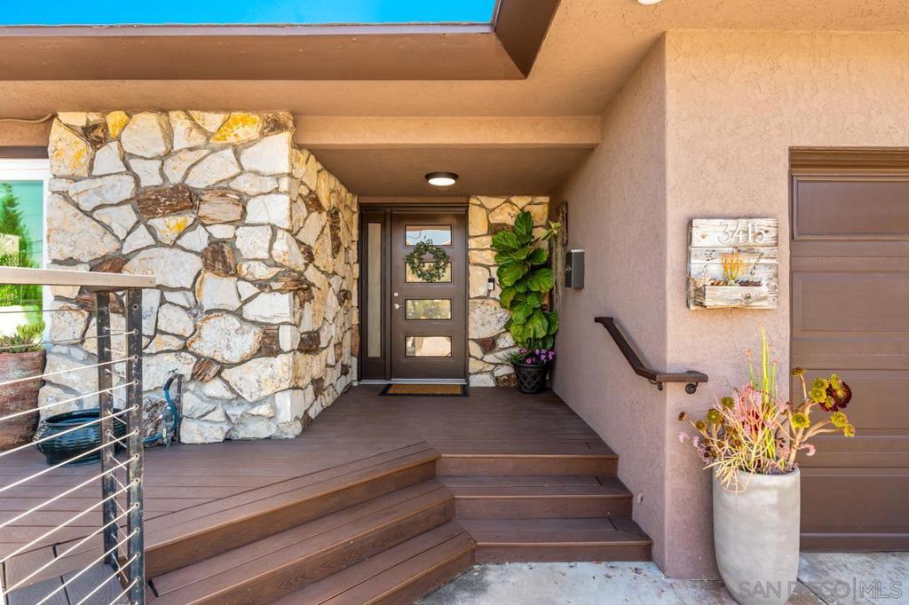 MLS #250032827SD image #10