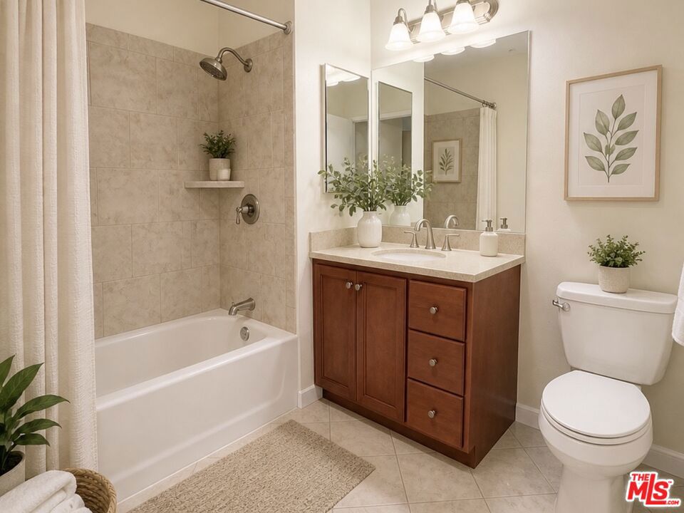 https://media.crmls.org/mediaz/5a99e88d-9c43-4290-b8e8-260bb8faabd3.jpg?preset=X-Large