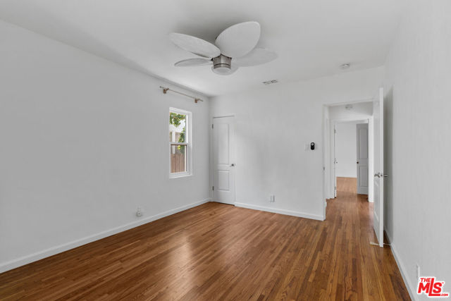 4031 Edenhurst Avenue, Los Angeles CA: https://media.crmls.org/mediaz/5a9b258b-5878-4da9-be18-f9afa8eaacb9.jpg