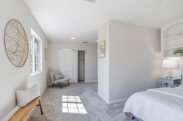 3233 Irlanda Way, San Jose CA: https://media.crmls.org/mediaz/5a9b2d0e-8edb-4a5f-9262-f548b1bed512.jpg