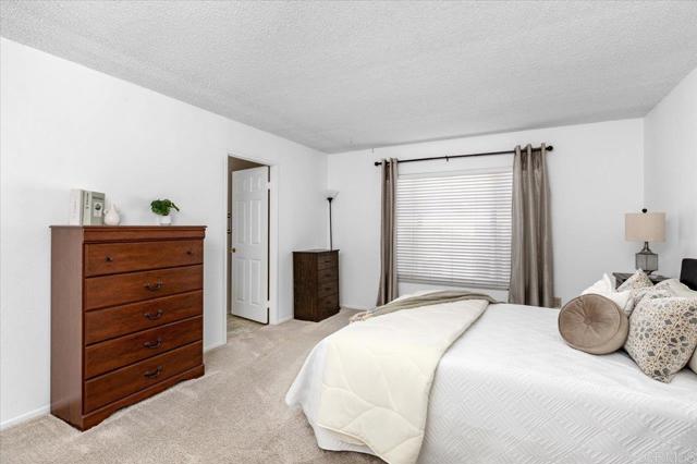 5128 Don Mata, Carlsbad CA: https://media.crmls.org/mediaz/5a9d20f9-557e-418c-b959-3cced25d4416.jpg