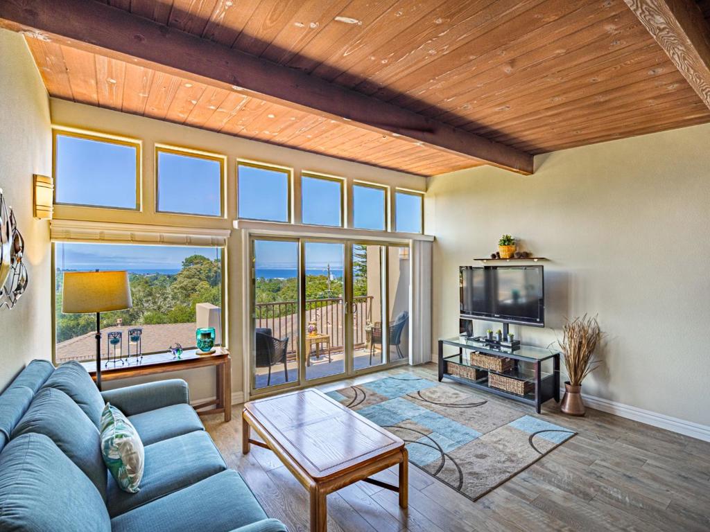 156 Mar Vista Drive