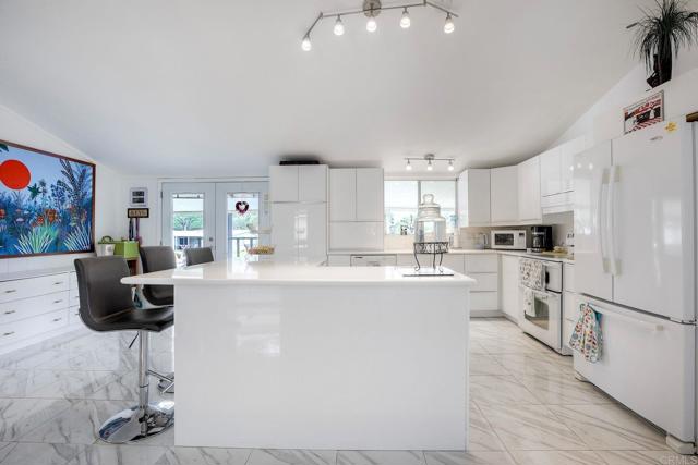 Detail Gallery Image 14 of 38 For 18218 Paradise Mountain Rd Spc 16 #LOT 16,  Valley Center,  CA 92082 - 2 Beds | 2 Baths