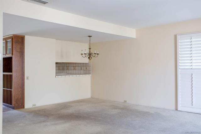 3216 Loma Riviera Dr, San Diego CA: https://media.crmls.org/mediaz/5a9f2206-94ba-41d3-a623-7b34637027ef.jpg