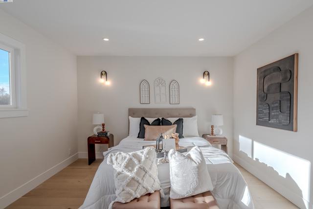 311 Foxboro Ct, San Ramon CA: https://media.crmls.org/mediaz/5a9fd5e8-e5f0-403a-af35-f9afdfffc1e3.jpg