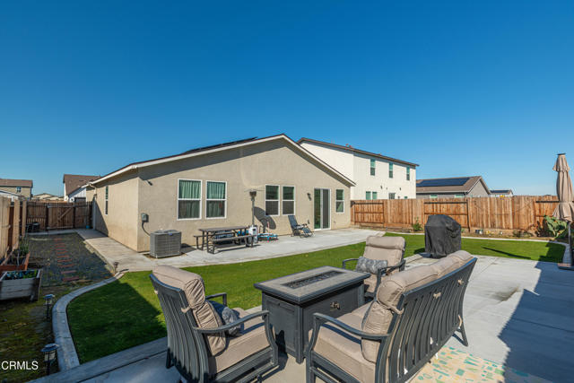 Detail Gallery Image 23 of 31 For 7808 Martian River St, Bakersfield,  CA 93311 - 4 Beds | 2 Baths