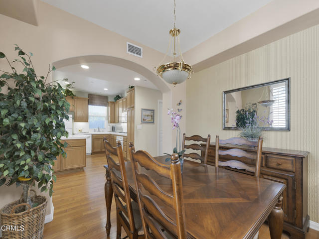 Detail Gallery Image 7 of 21 For 7101 Oso Ave #16,  Winnetka,  CA 91306 - 3 Beds | 3 Baths